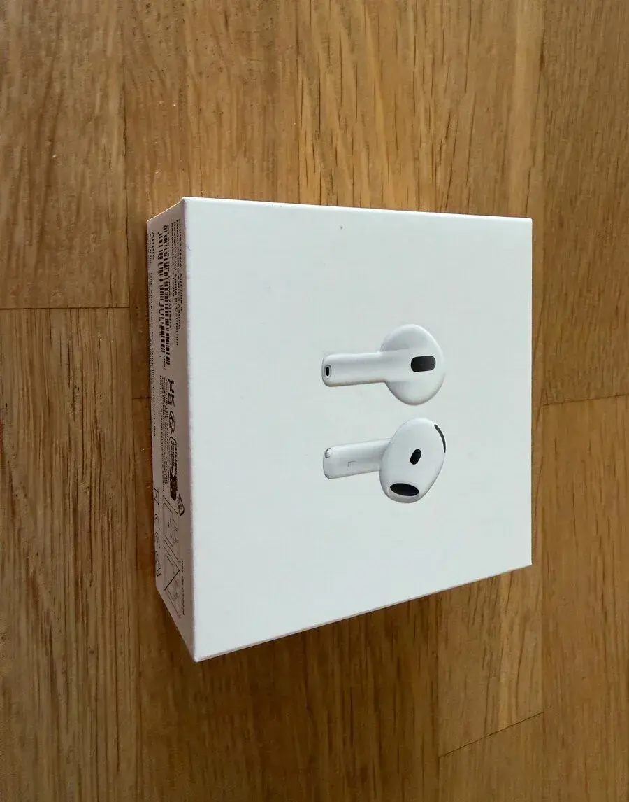 Apple AirPods 4 (nové, záruka)