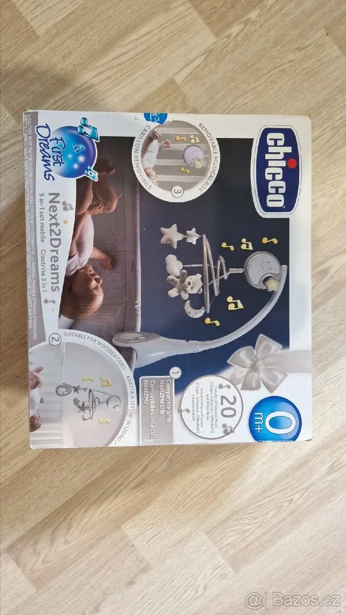 Kolotoč nad postýlku