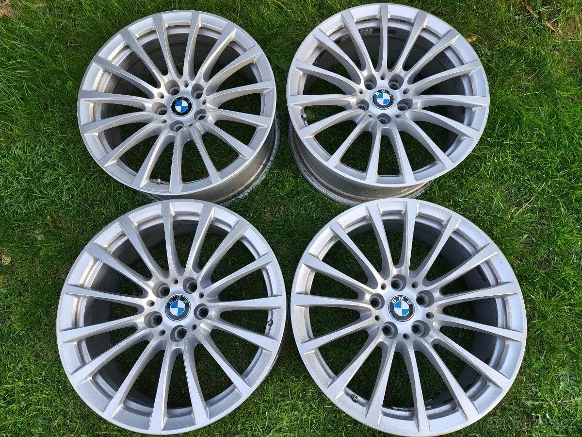BMW G30