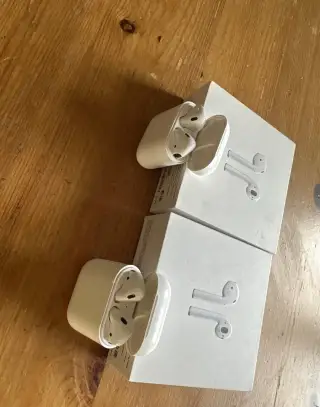 Apple AirPods (1.generace)
