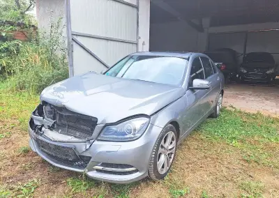Mercedes-Benz C – 2011