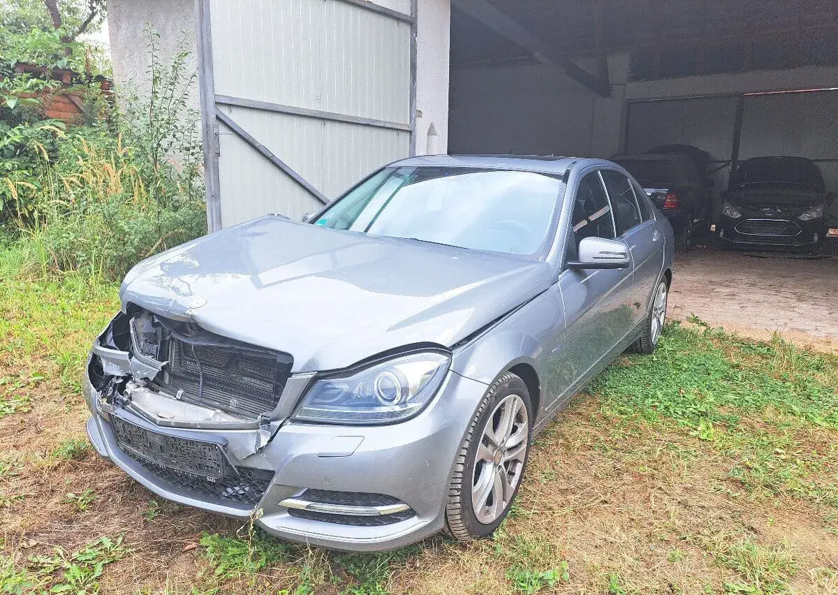 Mercedes-Benz C – 2011