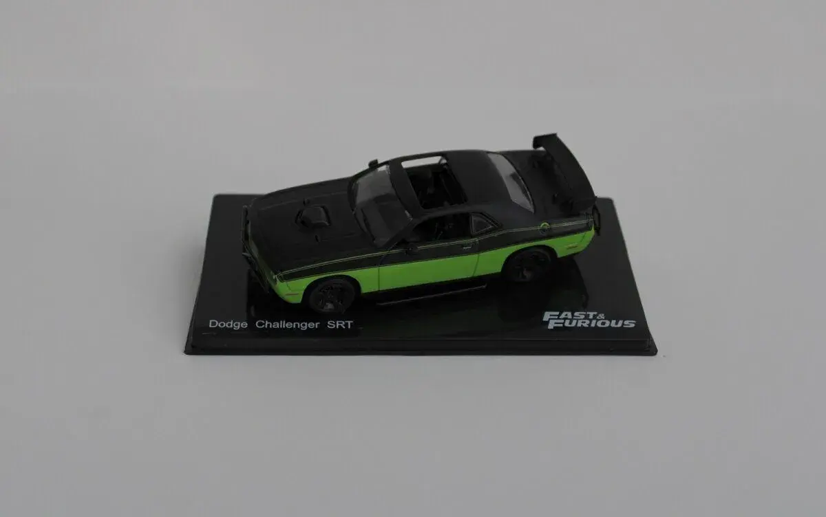 Dodge Challenger SRT 1:43 Fast & Furios