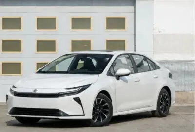 Nový model 2026 Corolla hybrid