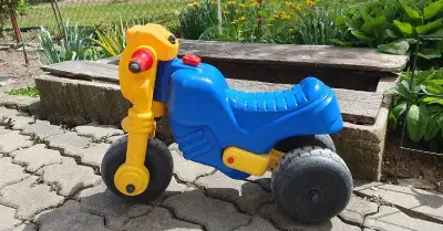 Odrážedlo motorka