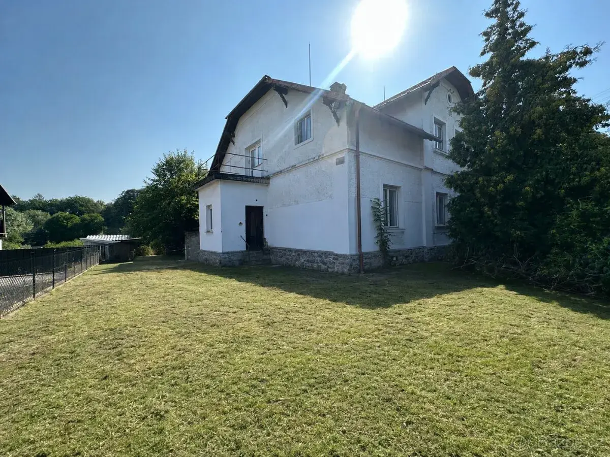 Prodej vilového domu 280 m² Mikulovice.