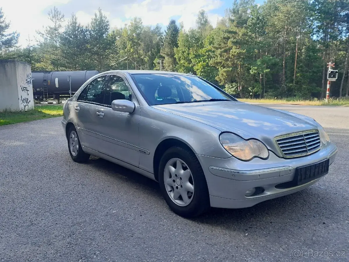 Mercedes-Benz W203 – 2003