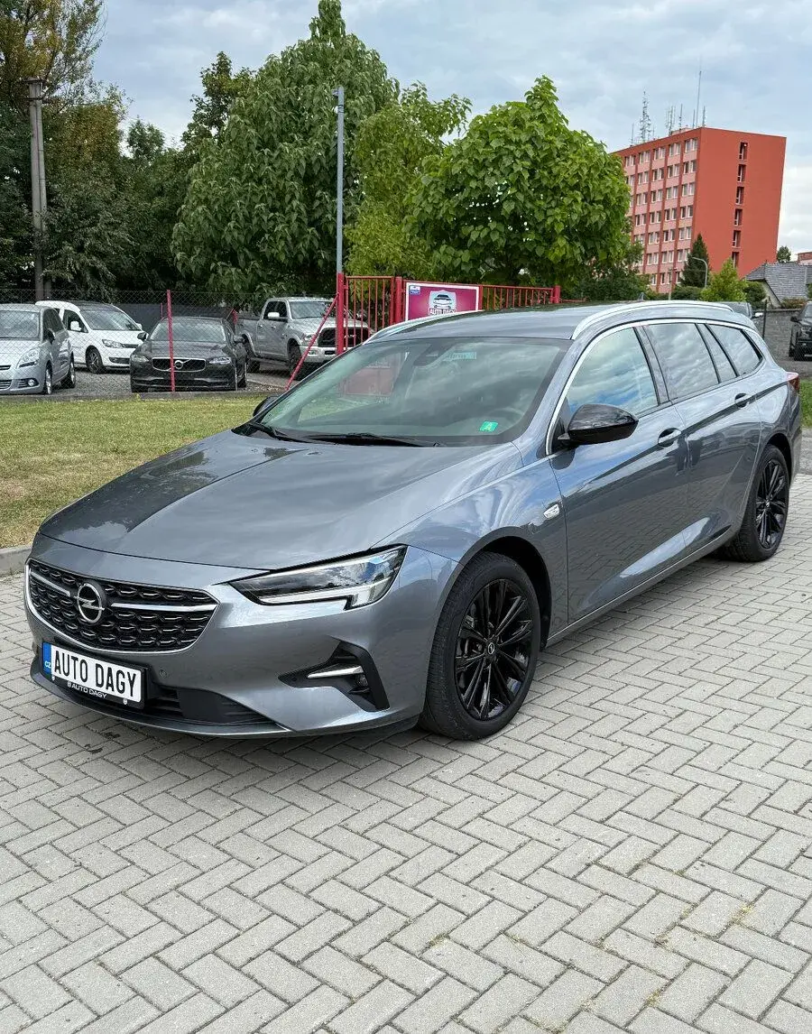 Opel Insignia – 2021, 126 000 km