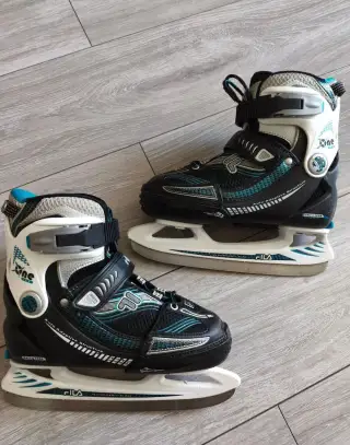 rostouci ledni brusle Fila vel 32-35