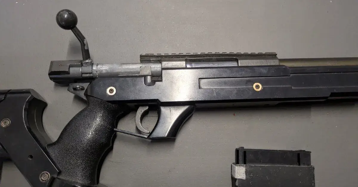 Airsoft odstřelovací puška