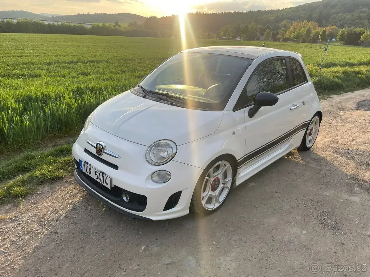 Abarth 500 (možna výměny za jiné auto/dodávku)