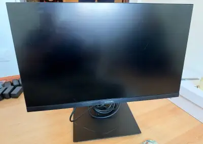 Samsung 27" QHD monitor