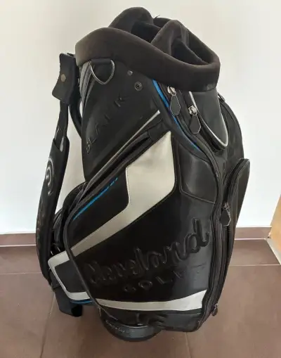 Cleveland golf bag
