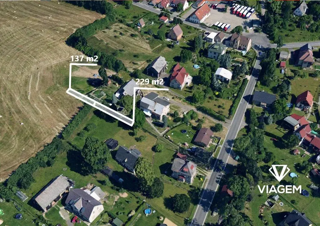 Nemovitost – 244 m², pozemek 366 m²