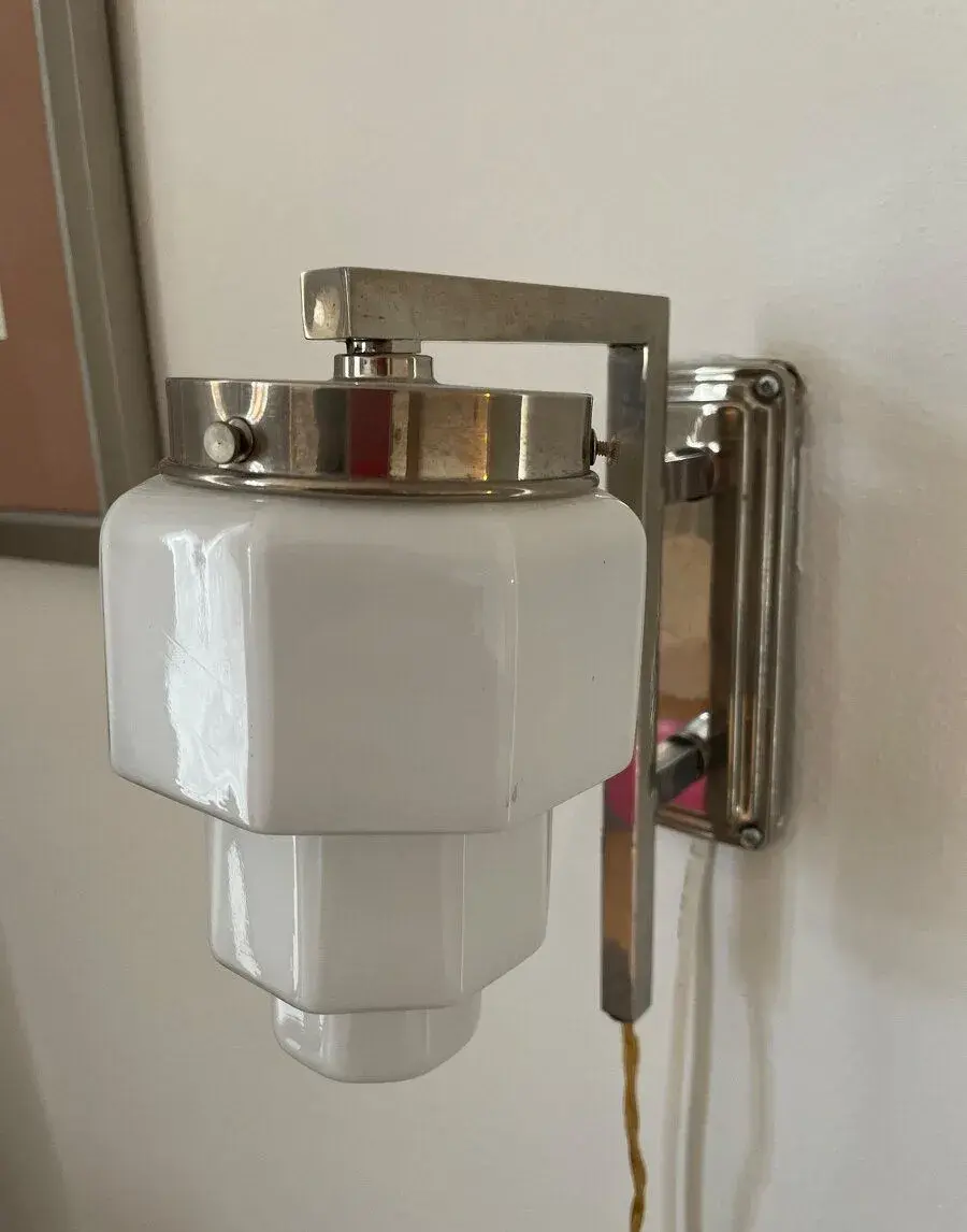 Pár funkcionalistických lamp Pyroplex