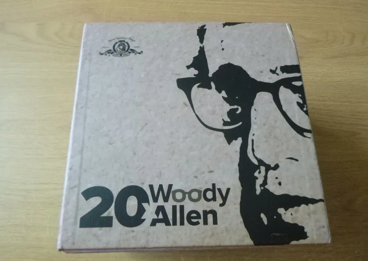 Kolekce: WOODY ALLEN, CETNICI, FANTOMAS, BYLO PET