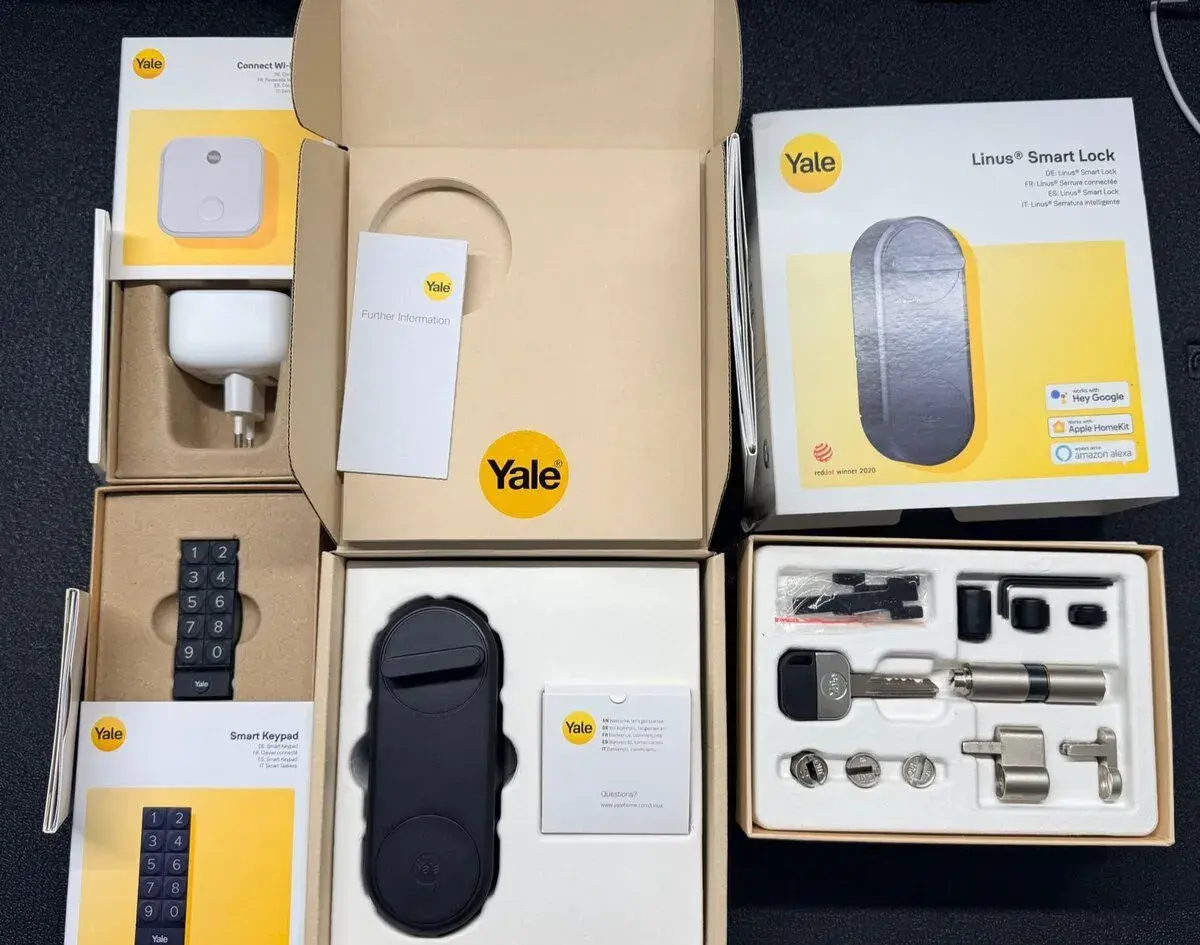 Chytrý zámek Yale Linus vč WiFi Bridge, klávesnice a vložky
