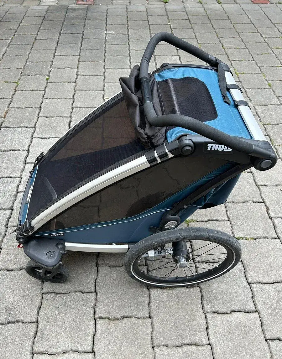 THULE Chariot Corss 2
