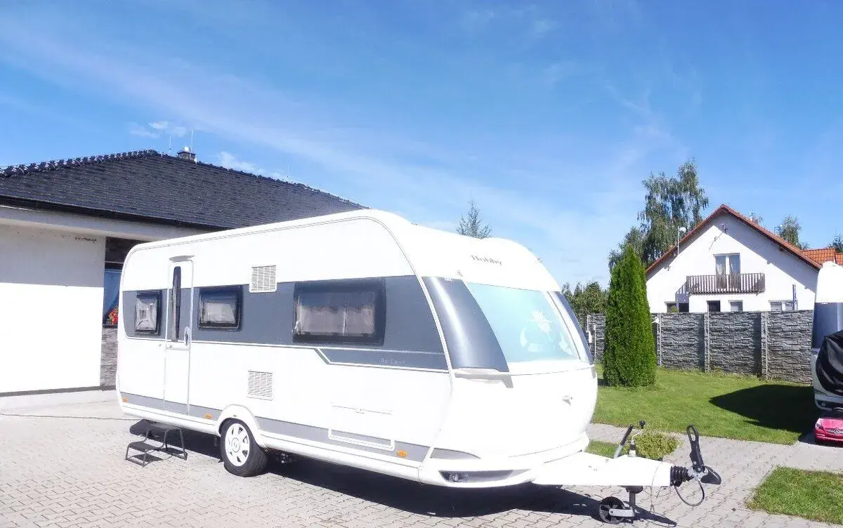 Hobby Mein De Luxe 495 UL Max. výbava Odpočet 21% Dph