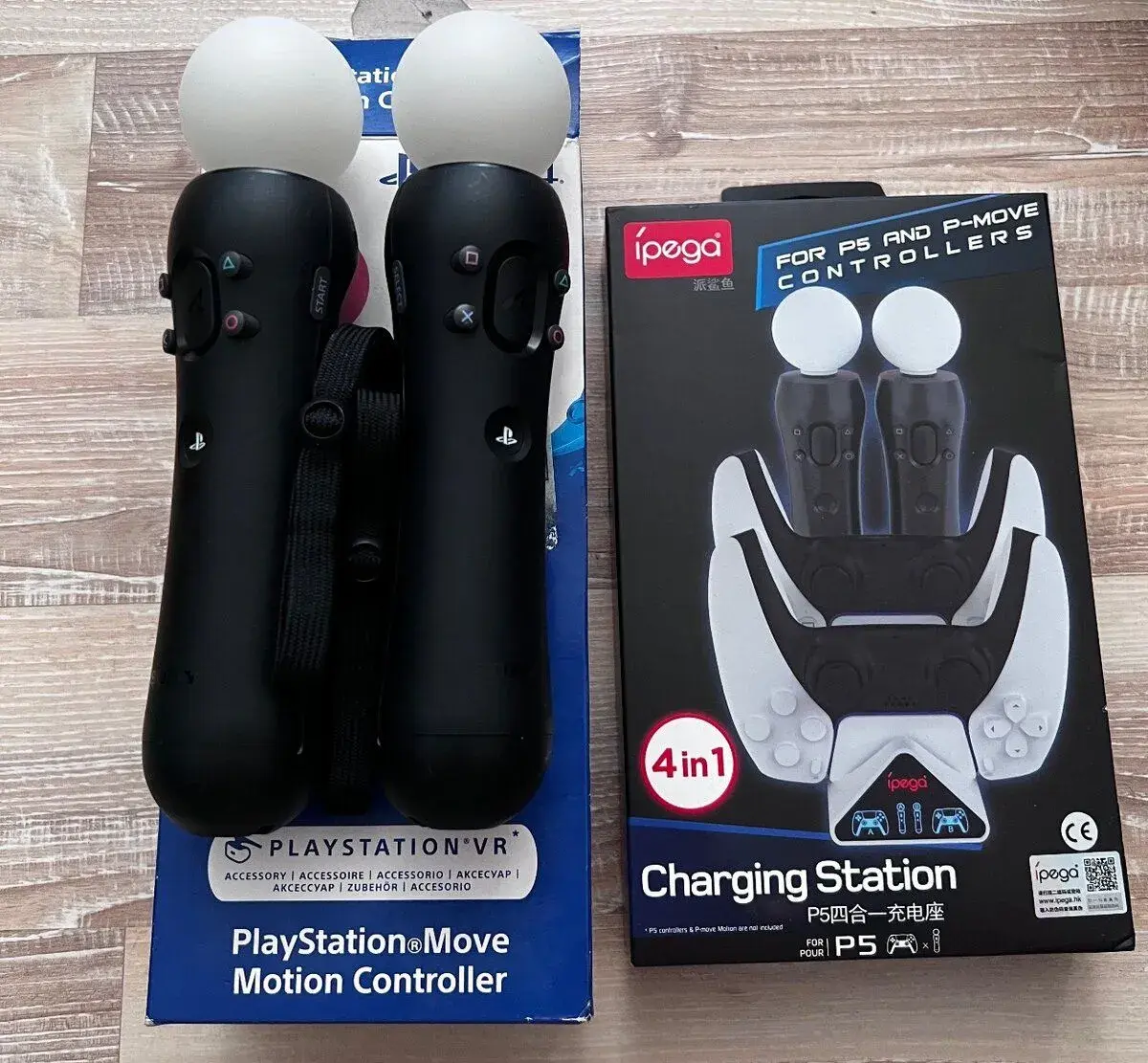 PS Move Twin Pack ovladače + nabíječka pro VR PS4 a PS5