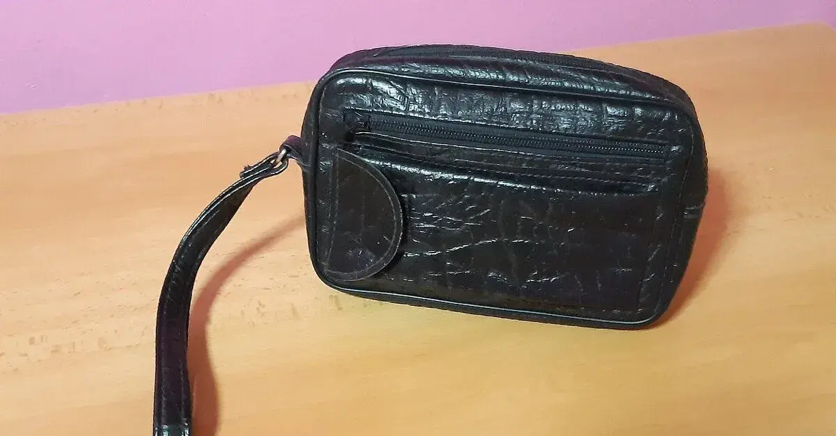 Pánská hnědá příruční kabelka
