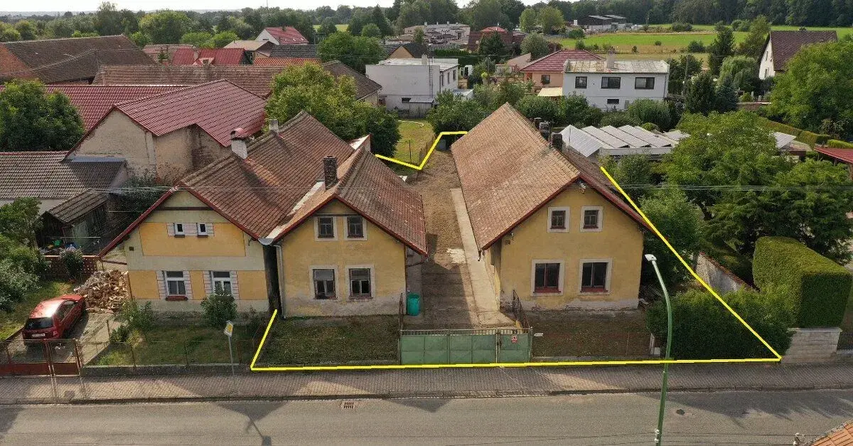 Prodej rodinného domu 198 m², pozemek 792 m², Břehy