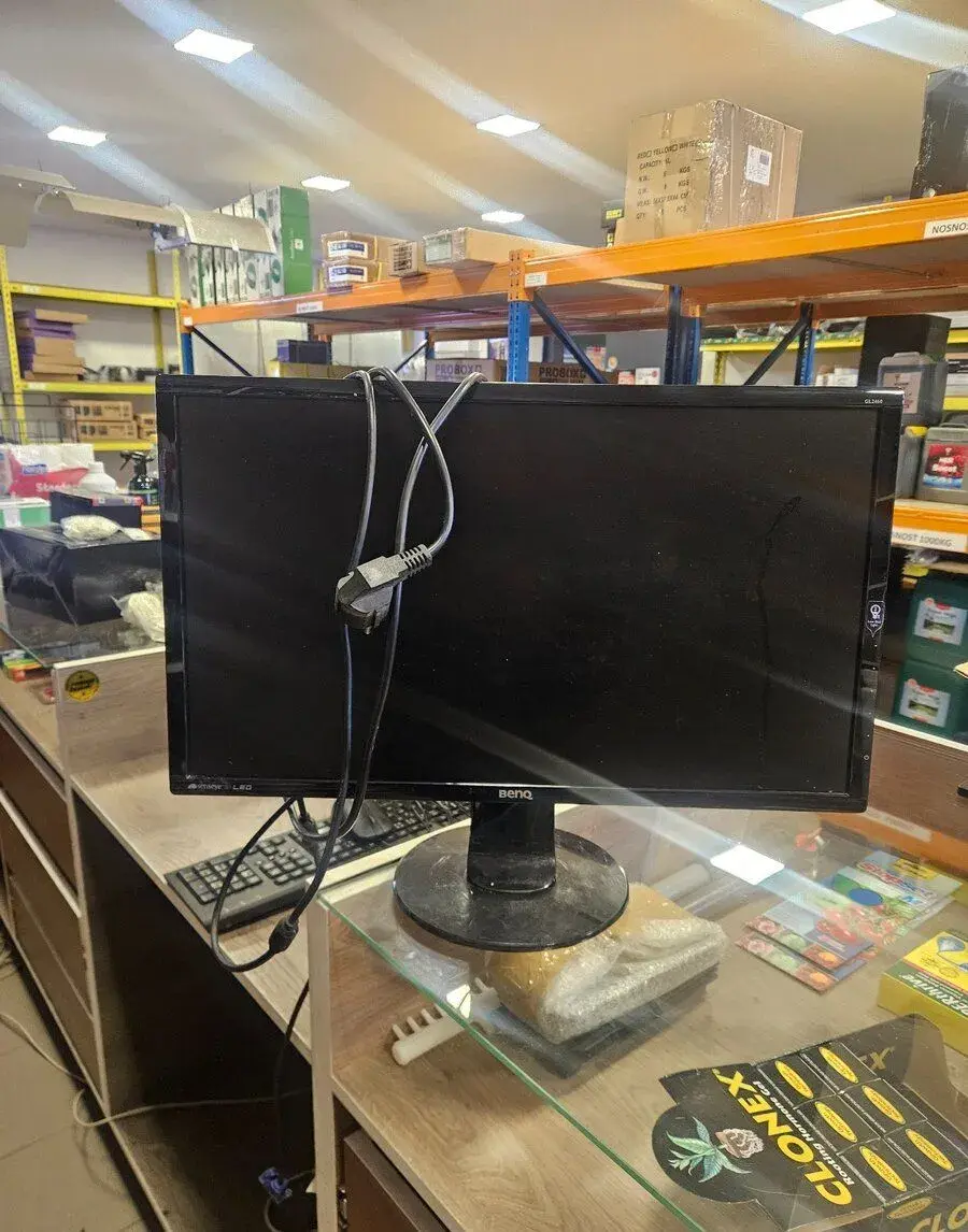 24" Full HD LED monitor BenQ GL2460 – Os.odběr Č. Budějovic