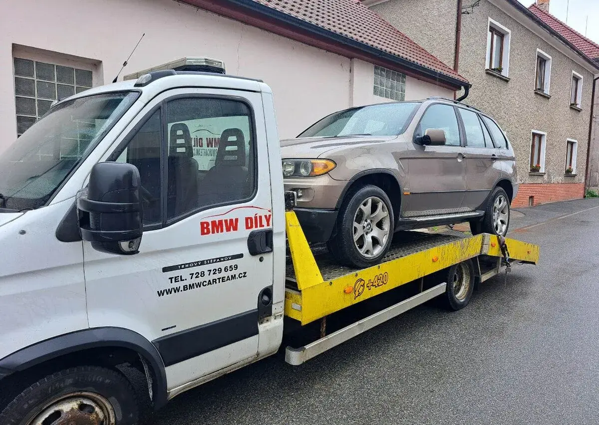 BMW E53 – 2004