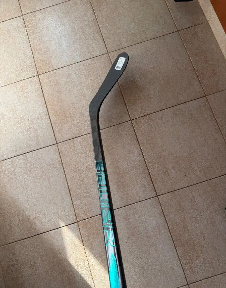 Hokejka Bauer Supreme FUSE, pravá, P28 a P92, flex 77