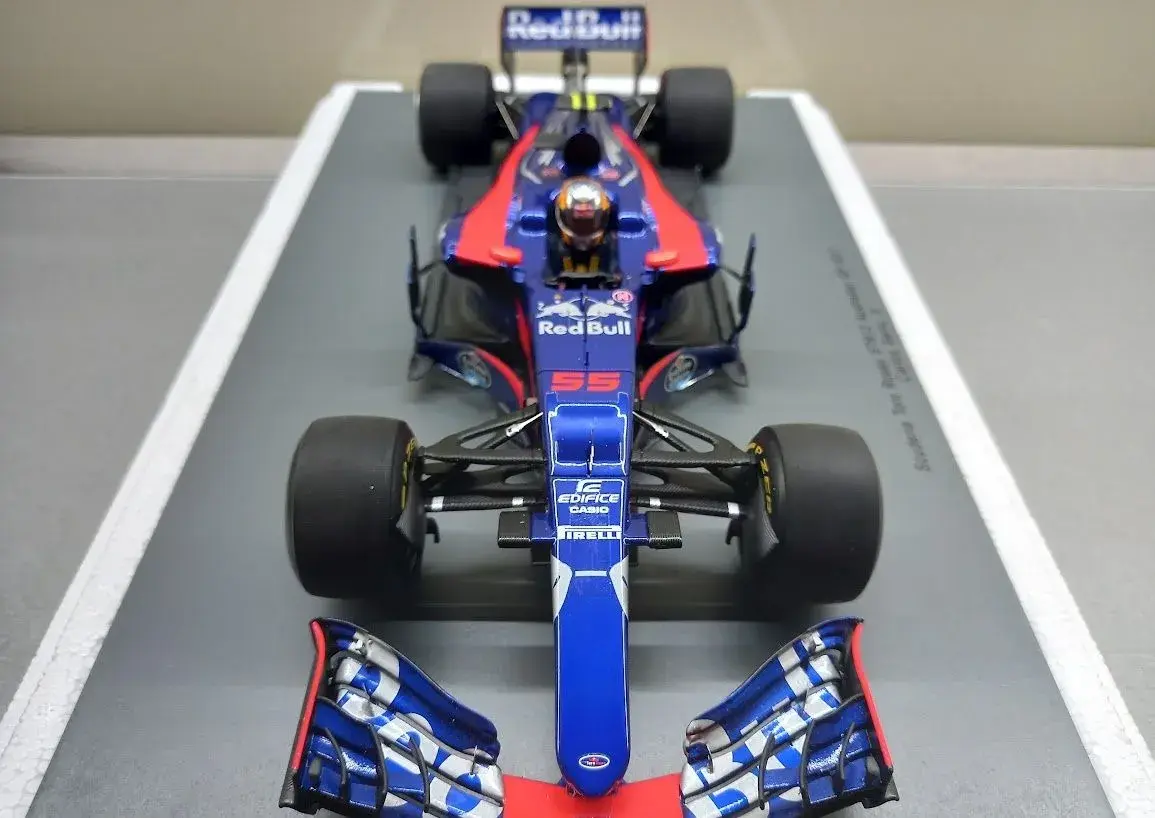 F1 TORO ROSSO STR12 AUSTRÁLIE 2017 CARLOS SAINZ SPARK 1:18