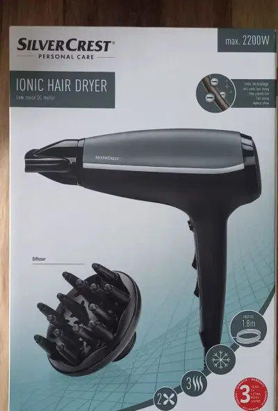 Vysoušeč vlasů s iontovou technologií , 2200w , fén , nový