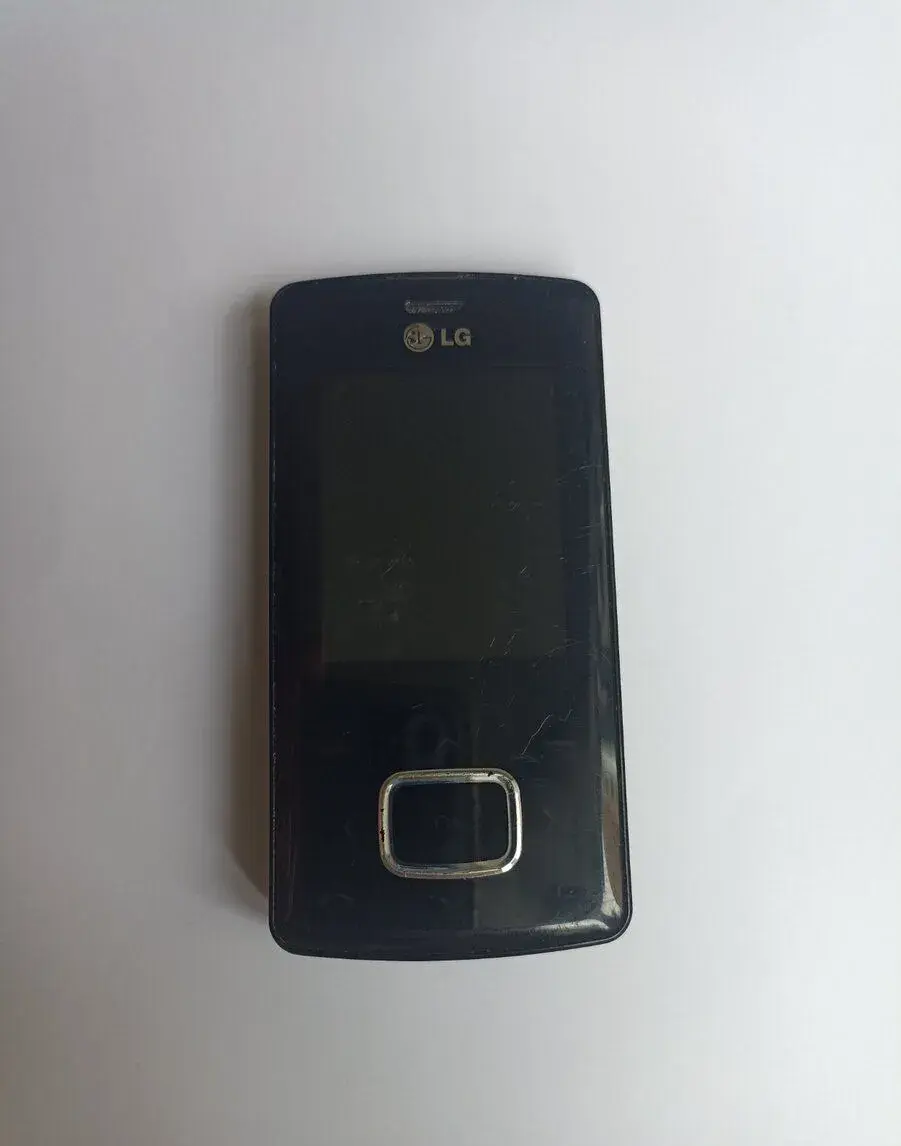 LG KG800 Chocolate krásný stav + originál nabíječka