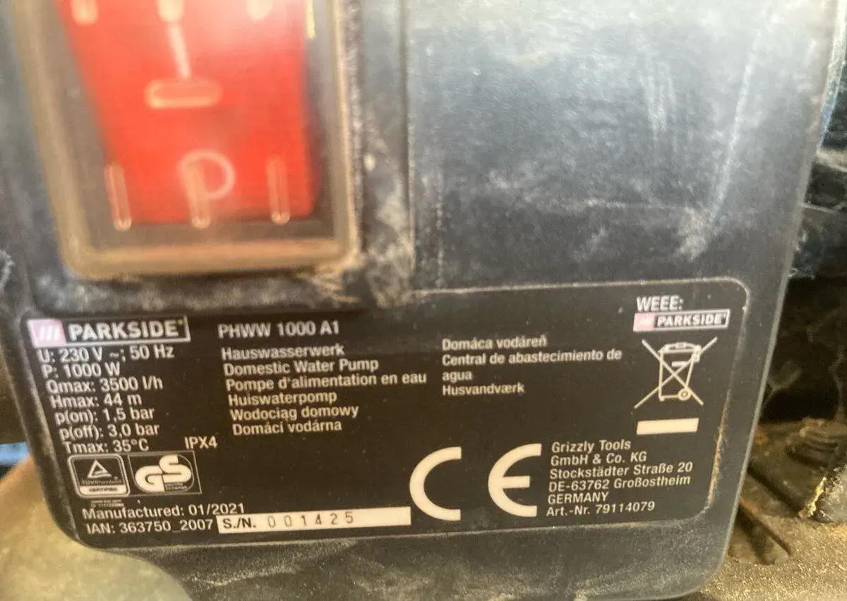 2x vodarna Parkside PHWW1000