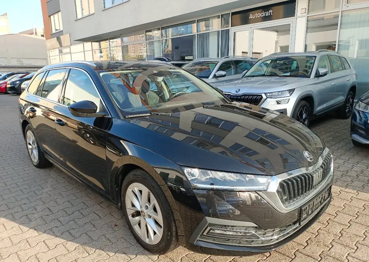 Škoda Octavia – 2023, 100 023 km