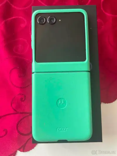 Motorola razr 60