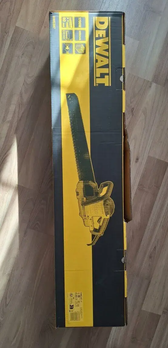 Pila DeWALT Alligator DWE397-QS