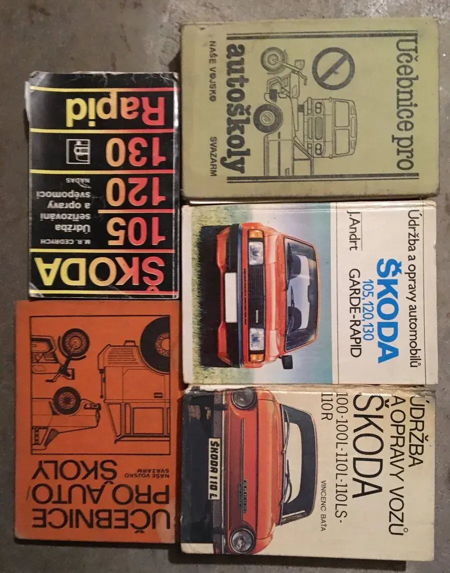 Auto-opravy staré knihy at.
