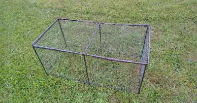 Klec, výběh pro králíky, slepice .