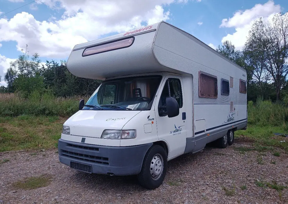 Fiat – 2000, 106 250 km