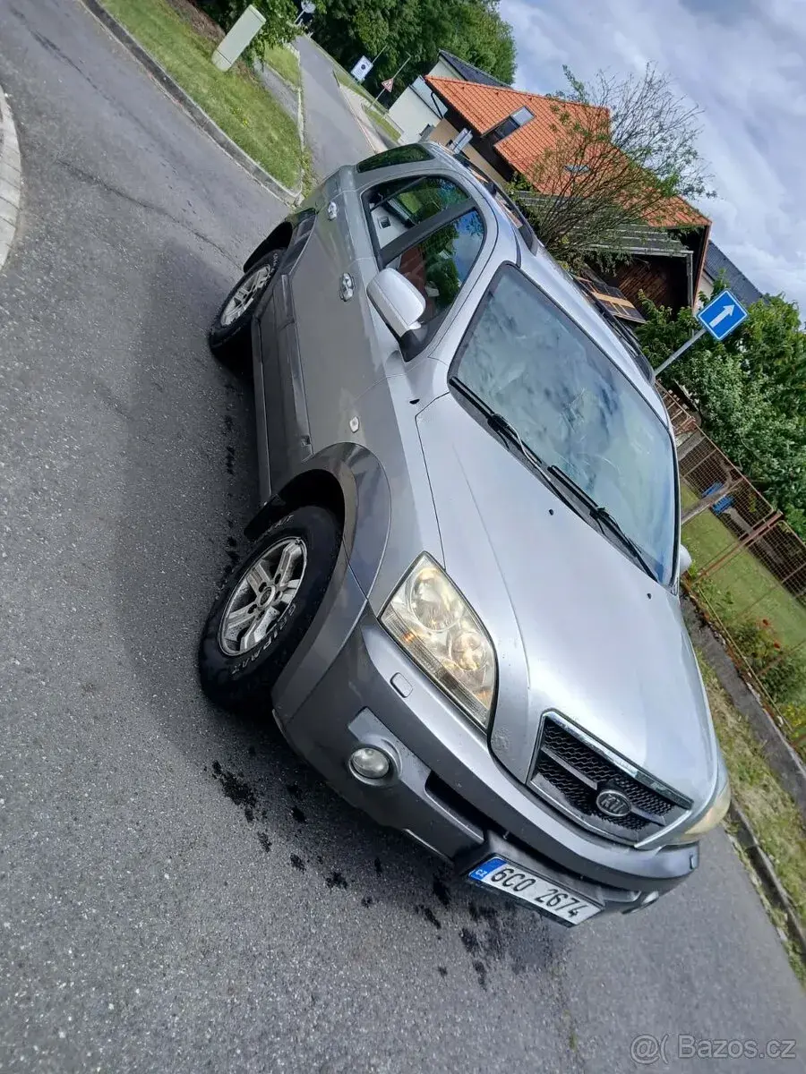 Kiu Sorento.2.5 dizl.v automatu.