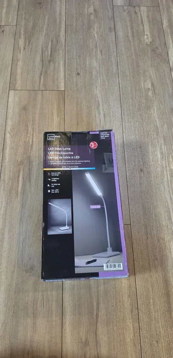 Nová stolní LED lampa
