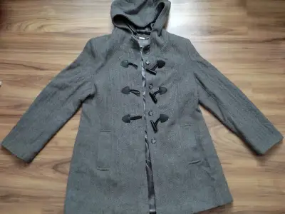 Dámský vlněný kabát