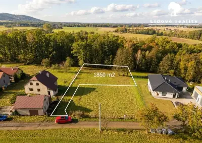 Prodej stavebního pozemku 1860 m2 Třinec - Guty