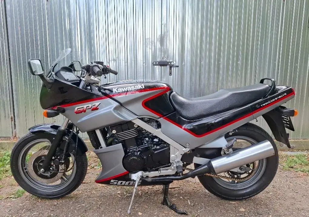 Kawasaki GPZ 500S - 30tkm