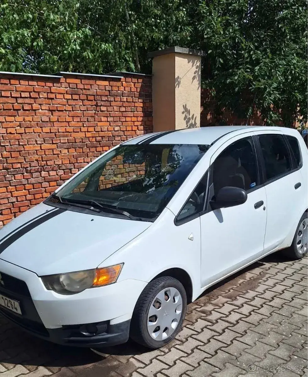 Mitsubishi Colt