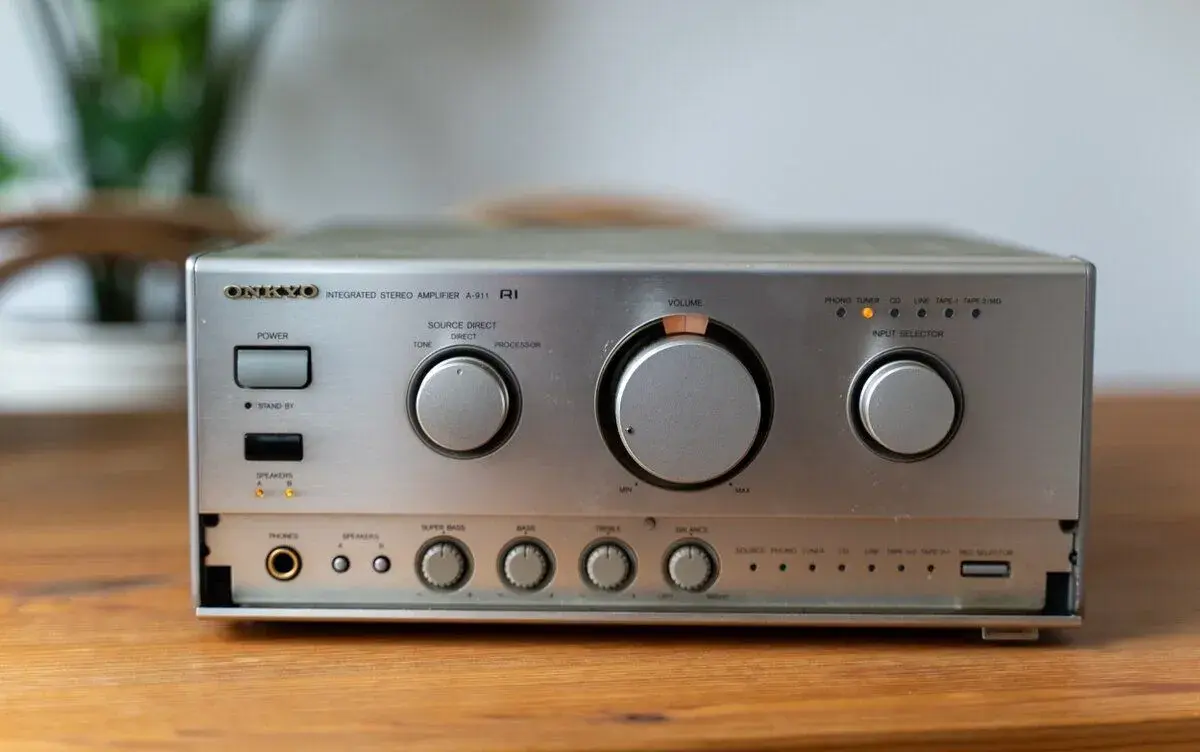 Onkyo A-911 – Separate Collection, závada voliče vstupů