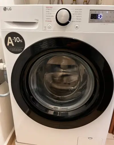 Parní pračka LG 11 kg - jako nová doklad
