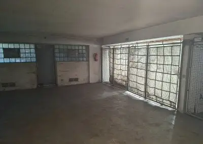 Garážové stání k pronájmu – Dubina, Pardubice | 17 m² | Dlou