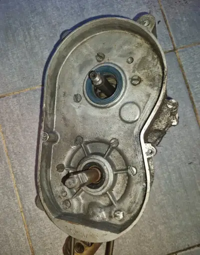 Polomotor babetta 210