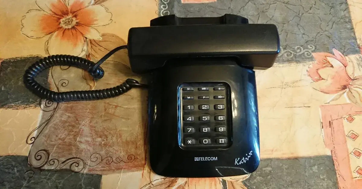 telefon Katrin